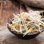 Nước giá có thật sự tốt cho giọng hát?