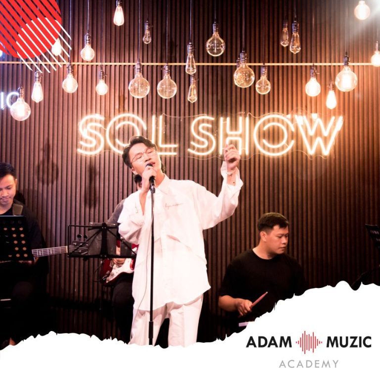 Show diễn cuối khoá - Adam Muzic