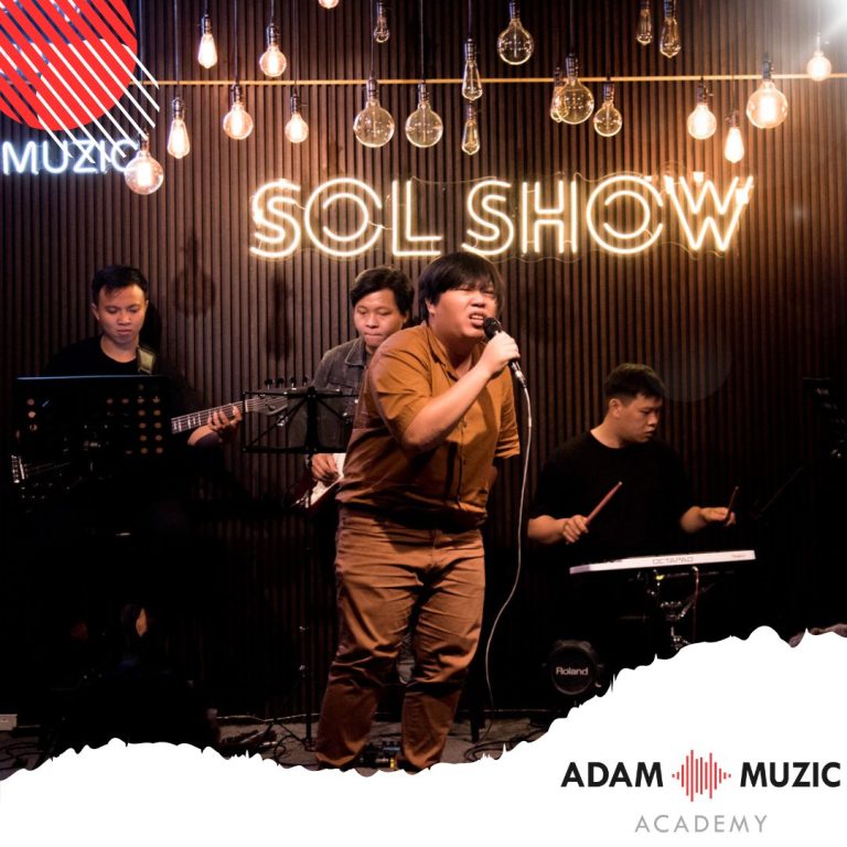 Show diễn cuối khoá - Adam Muzic