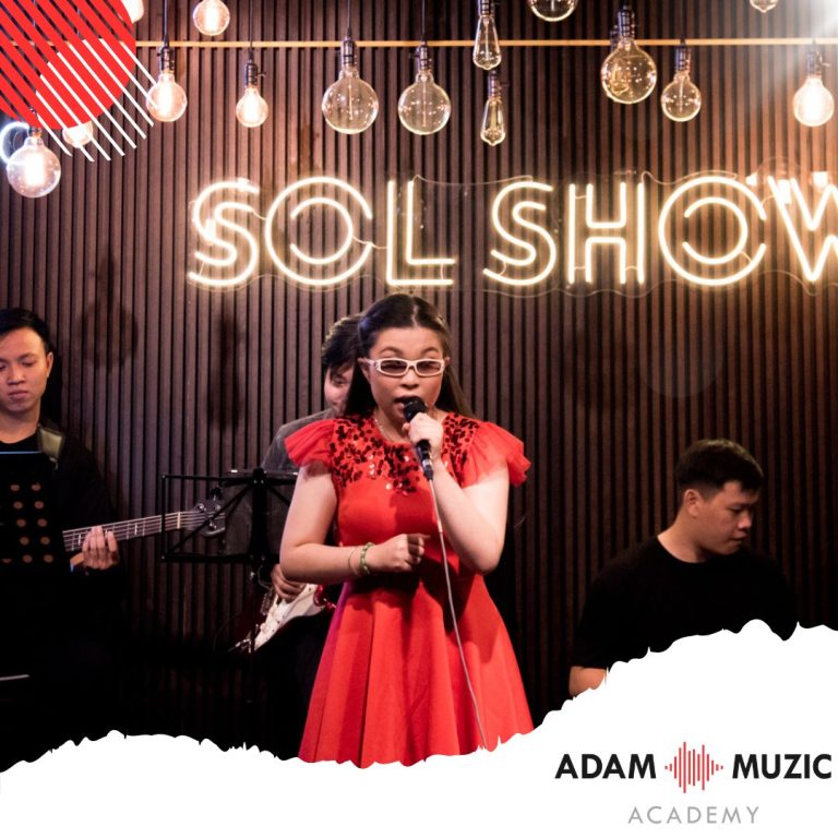 Show diễn cuối khoá - Adam Muzic