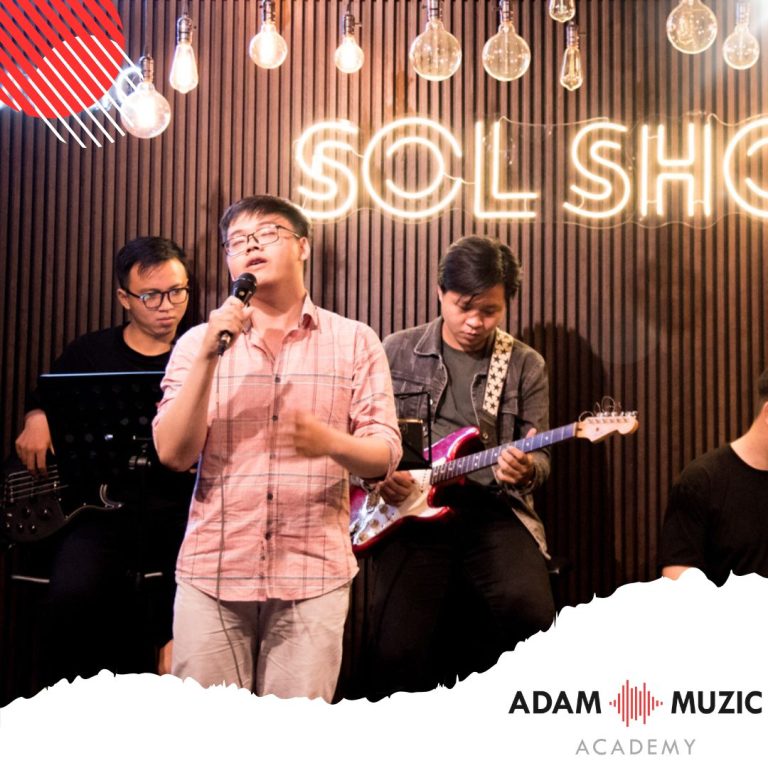 Show diễn cuối khoá - Adam Muzic