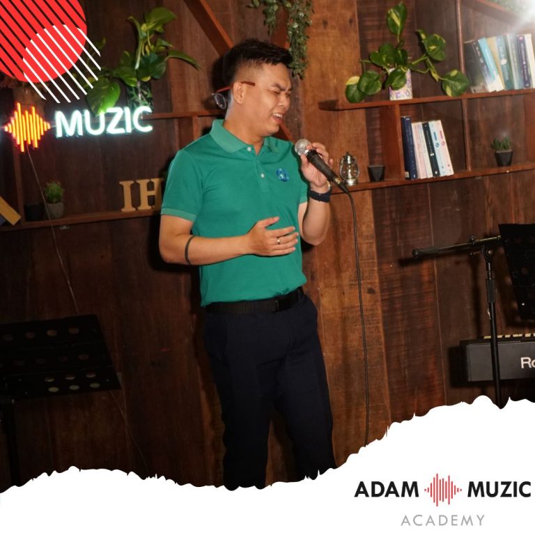 Sing On Show - Adam Muzic