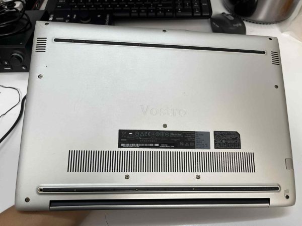Laptop Dell Vostro 5471 - 14 inch