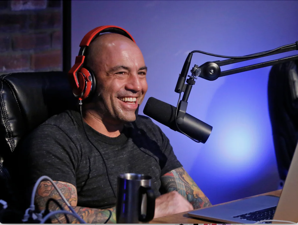 Cho thuê micro Shure SM7B - Adam Muzic Store